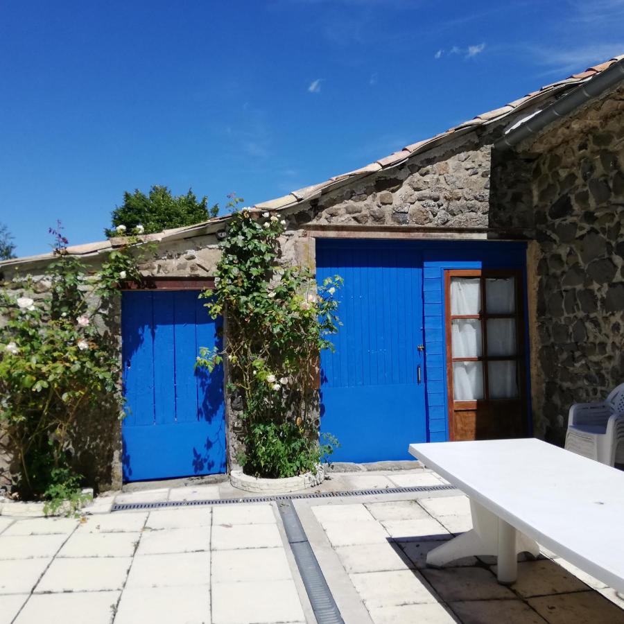 Les Ecureuils Villa Saint-Priest  Exterior photo